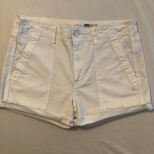 Gap shorts